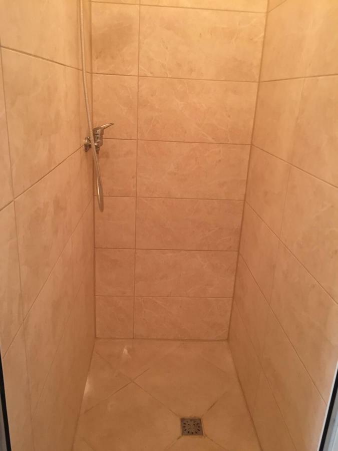 City Apartment Ternopil Bagian luar foto