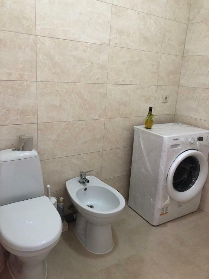City Apartment Ternopil Bagian luar foto